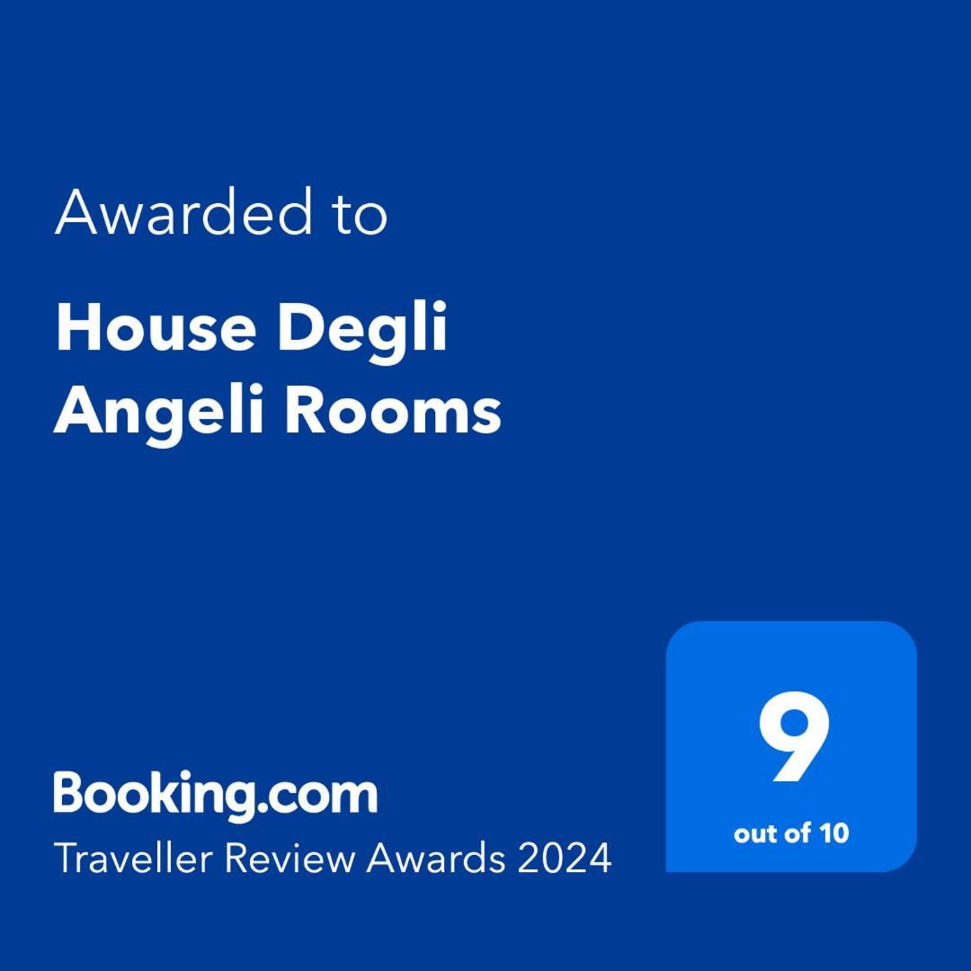 House Degli Angeli Rooms Assise Extérieur photo