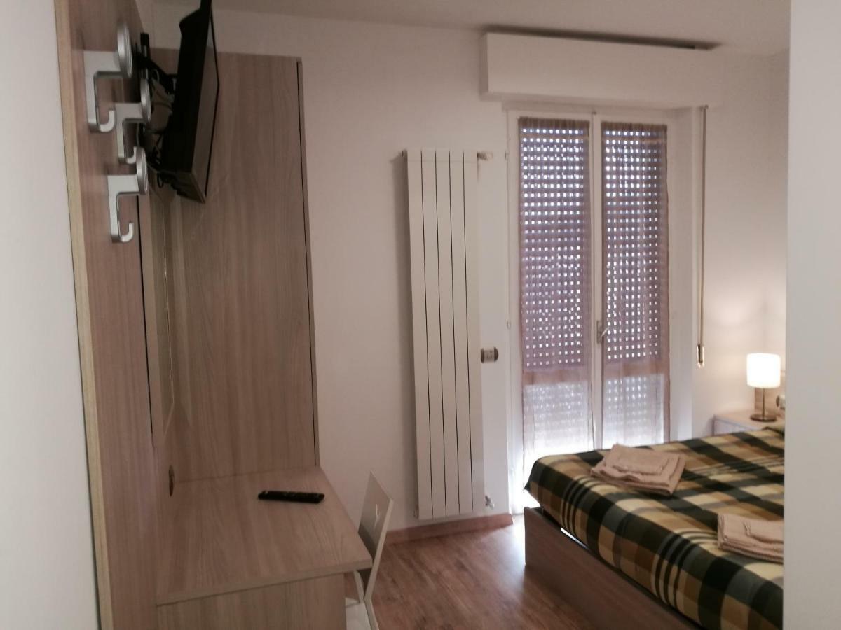 House Degli Angeli Rooms Assise Extérieur photo